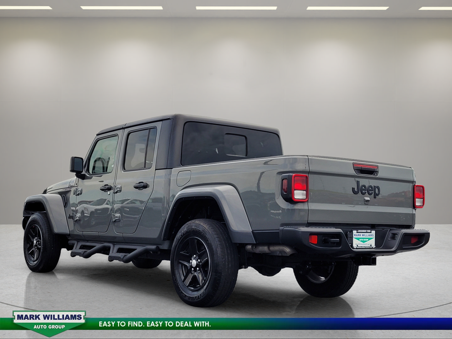 Used 2023 Jeep Gladiator Sport AWD/4WD image 6