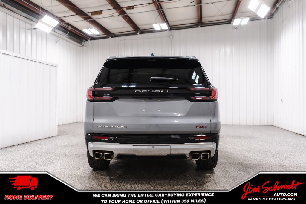 Used 2024 GMC Acadia Denali image 5