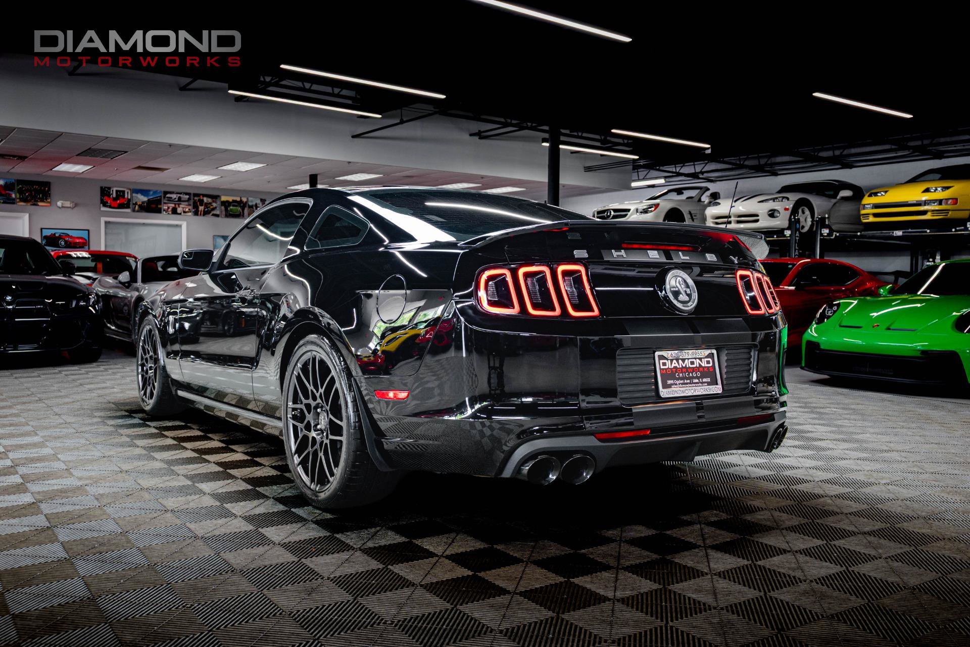 Used 2013 Ford Mustang Shelby GT500 RWD image 2
