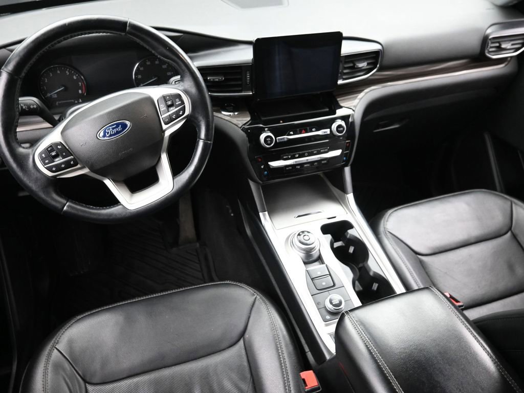 Used 2022 Ford Explorer Limited w/ Equipment Group 301A image 14