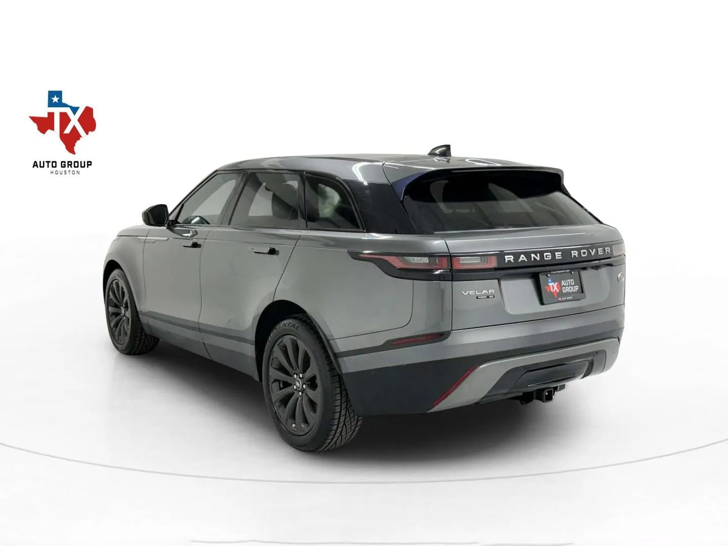Used 2018 Land Rover Range Rover Velar R-Dynamic SE image 5