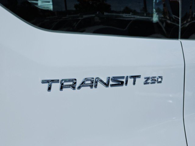 Used 2025 Ford Transit 250 Low Roof w/ Exterior Upgrade Package RWD image 28
