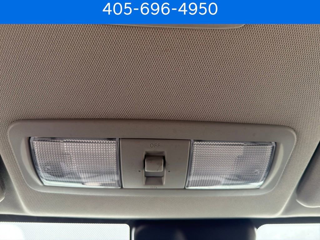 Used 2022 Nissan Frontier S image 32