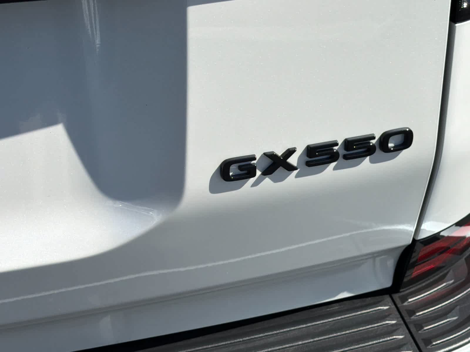 New 2026 Lexus GX 550 w/ Accessory Package (Z1) AWD/4WD image 37