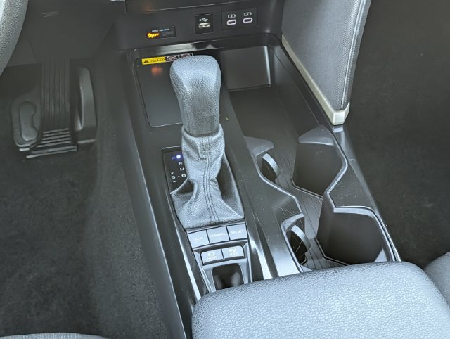 Used 2026 Toyota Camry LE FWD image 14