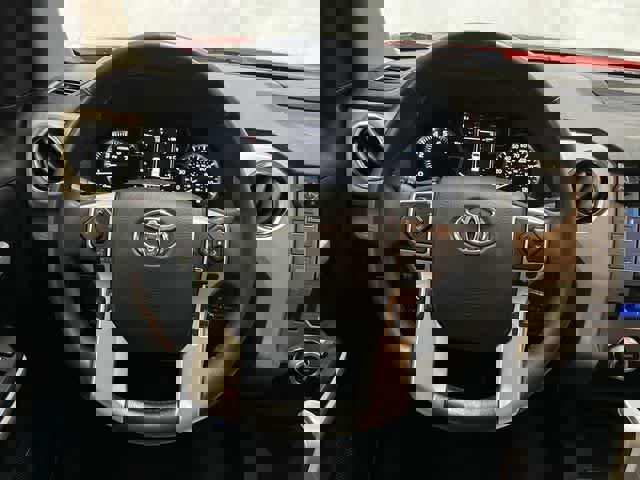 Used 2018 Toyota Tundra Limited image 15