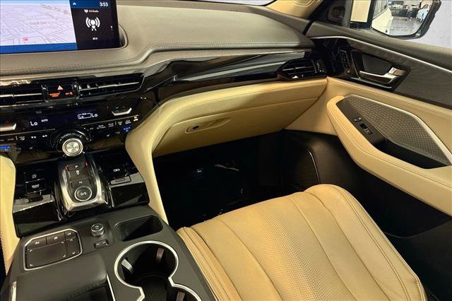 Used 2022 Acura MDX SH-AWD w/ Advance Package image 22