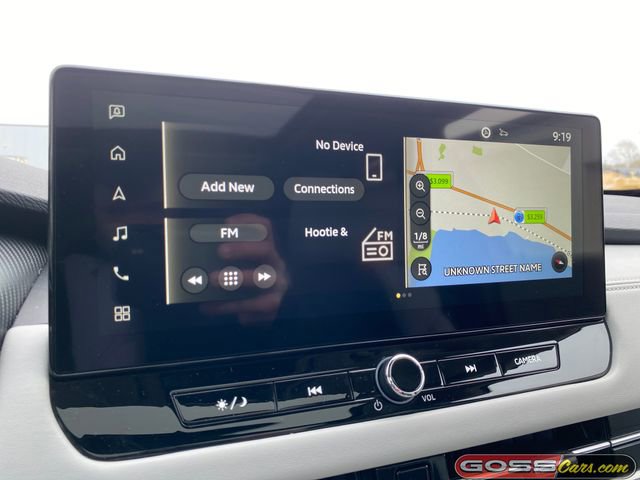 Used 2025 Mitsubishi Outlander SE image 12