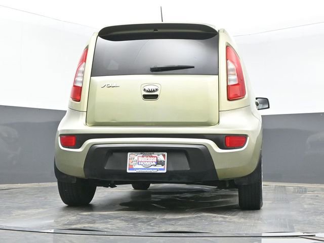 Used 2013 Kia Soul image 24