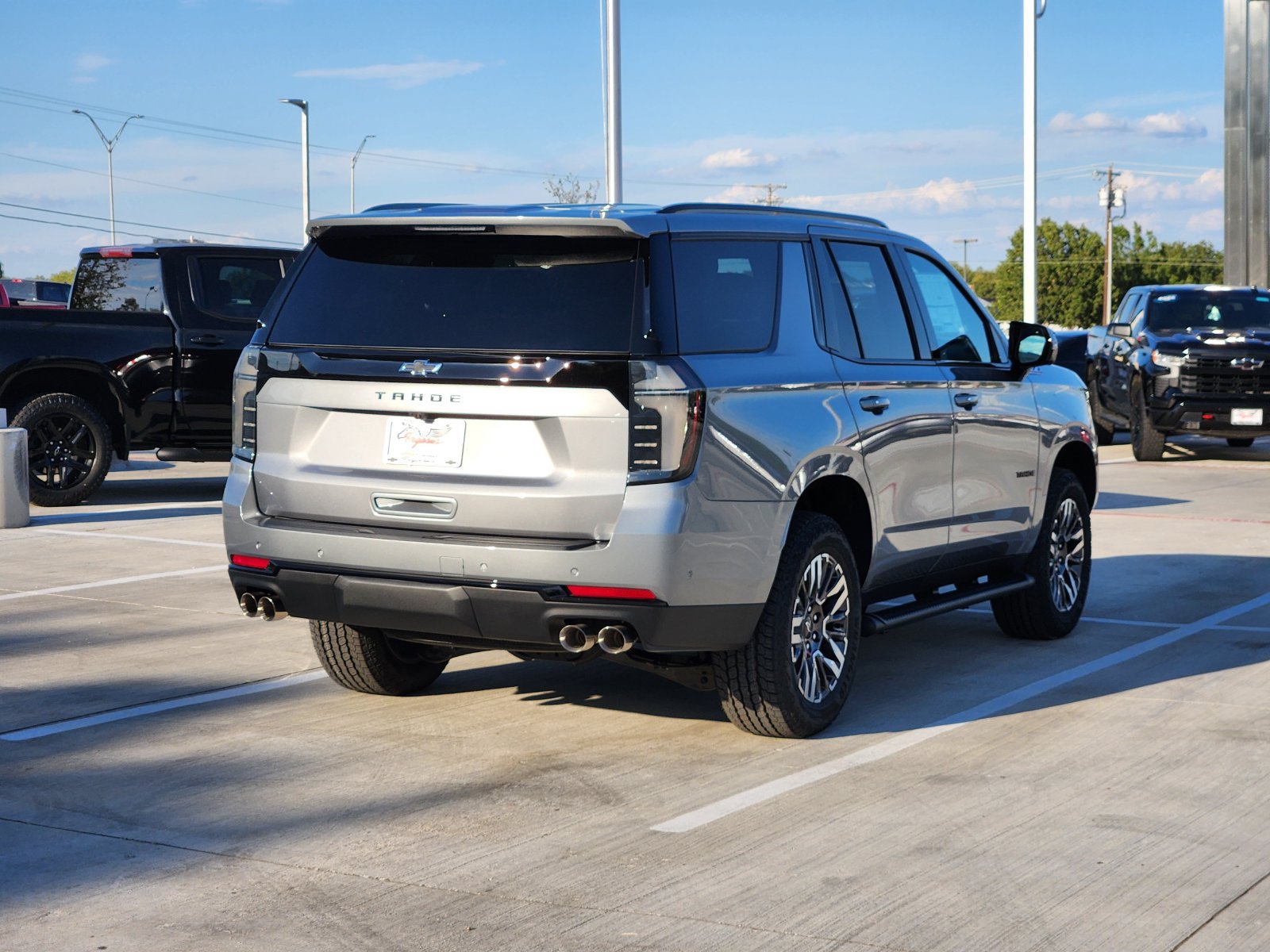 New 2027 Chevrolet Tahoe Z71 w/ Comfort Package AWD/4WD image 8