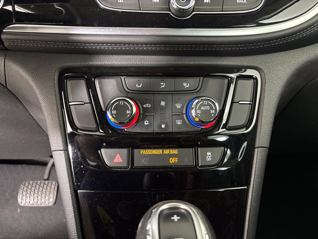 Used 2017 Buick Encore Preferred FWD image 18