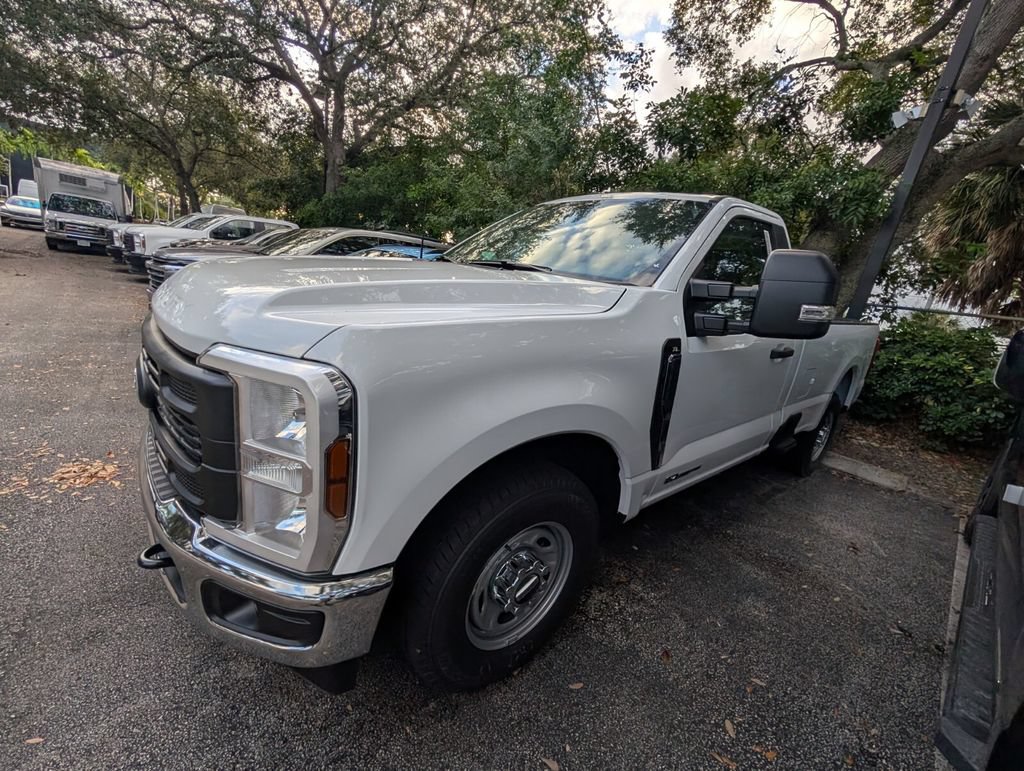 New 2026 Ford F250 XL w/ XL Chrome Package RWD image 4