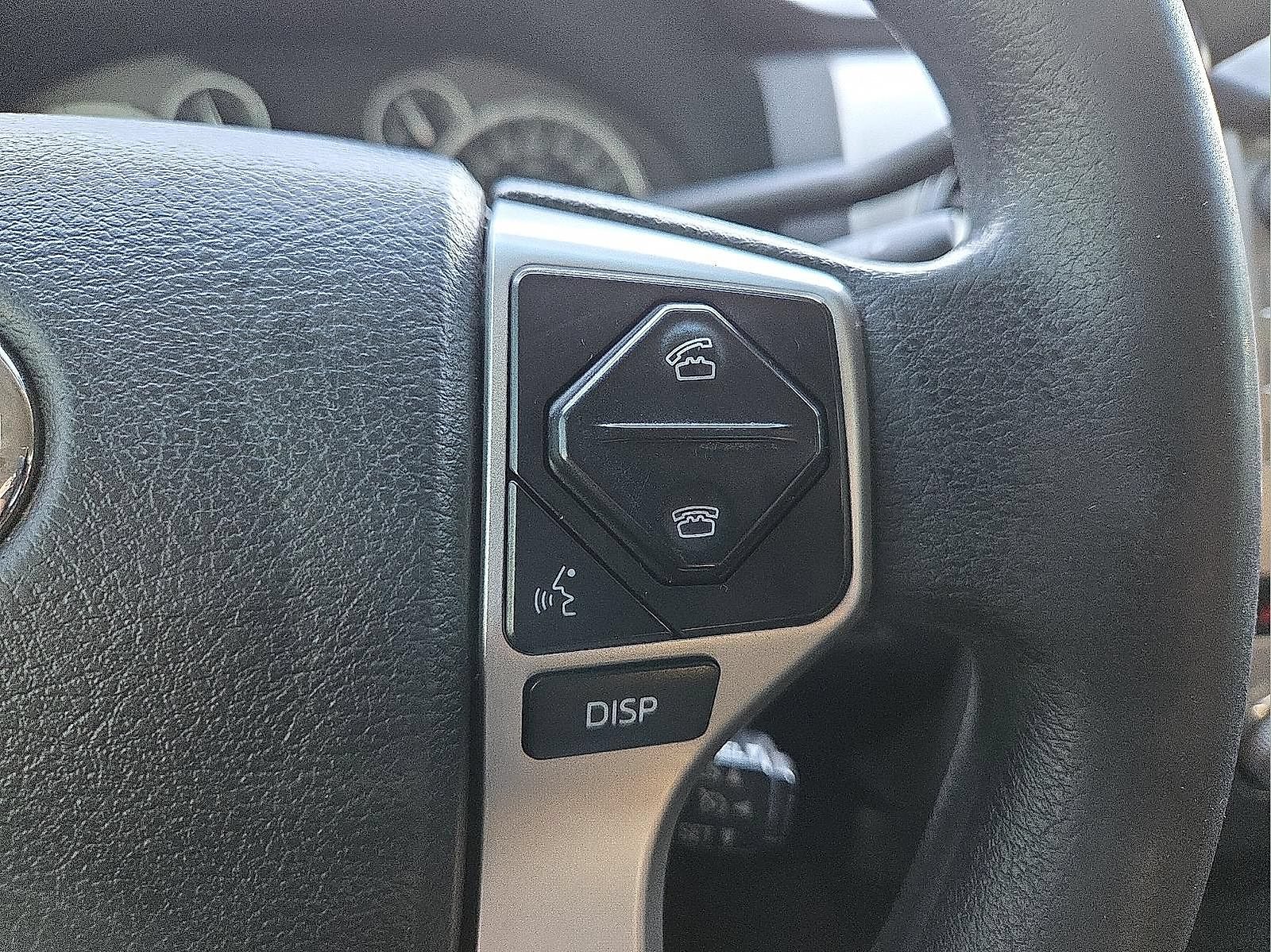 Used 2014 Toyota Tundra SR5 AWD/4WD image 18