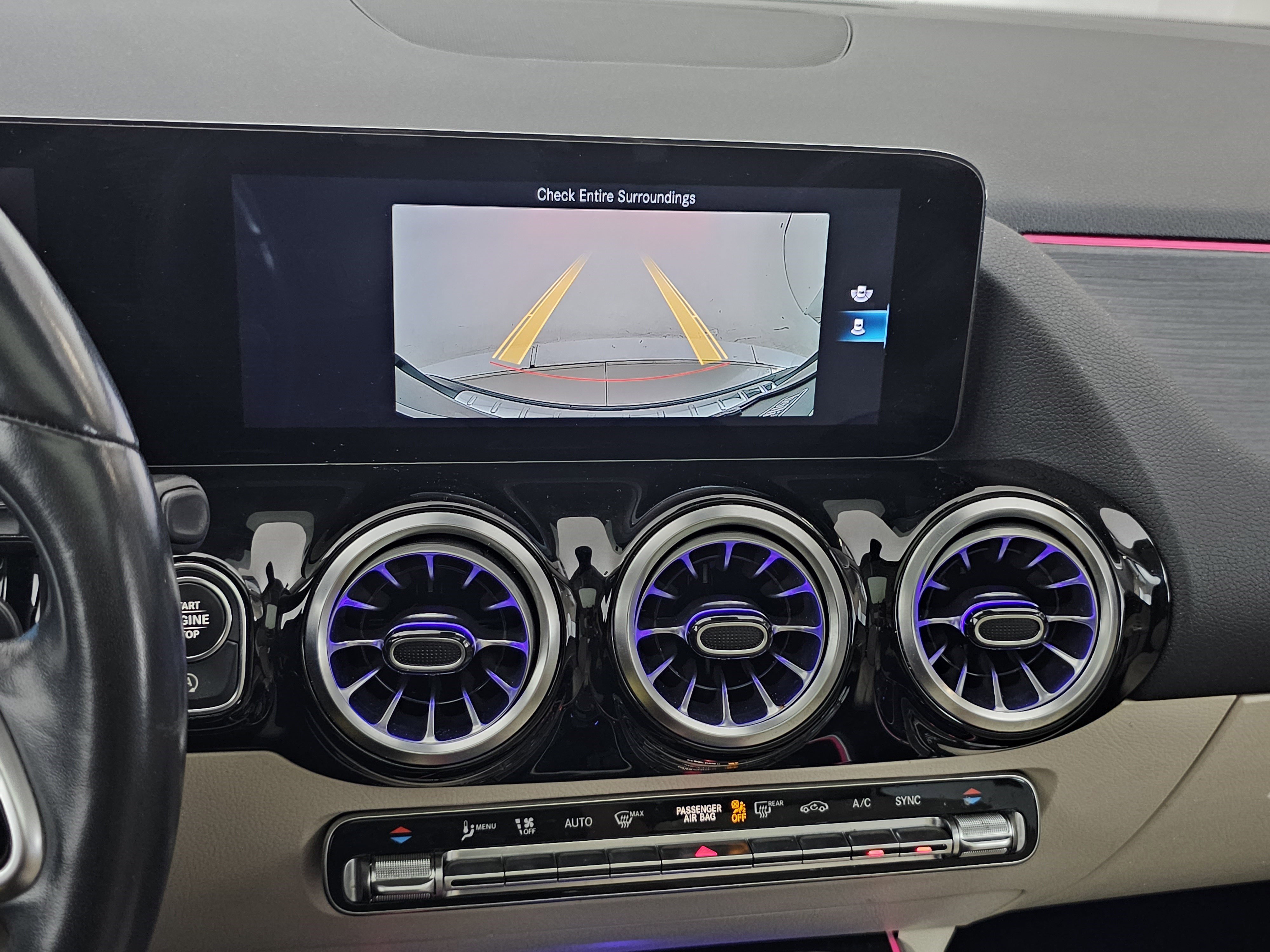 Certified 2022 Mercedes-Benz GLA 250 4MATIC image 37