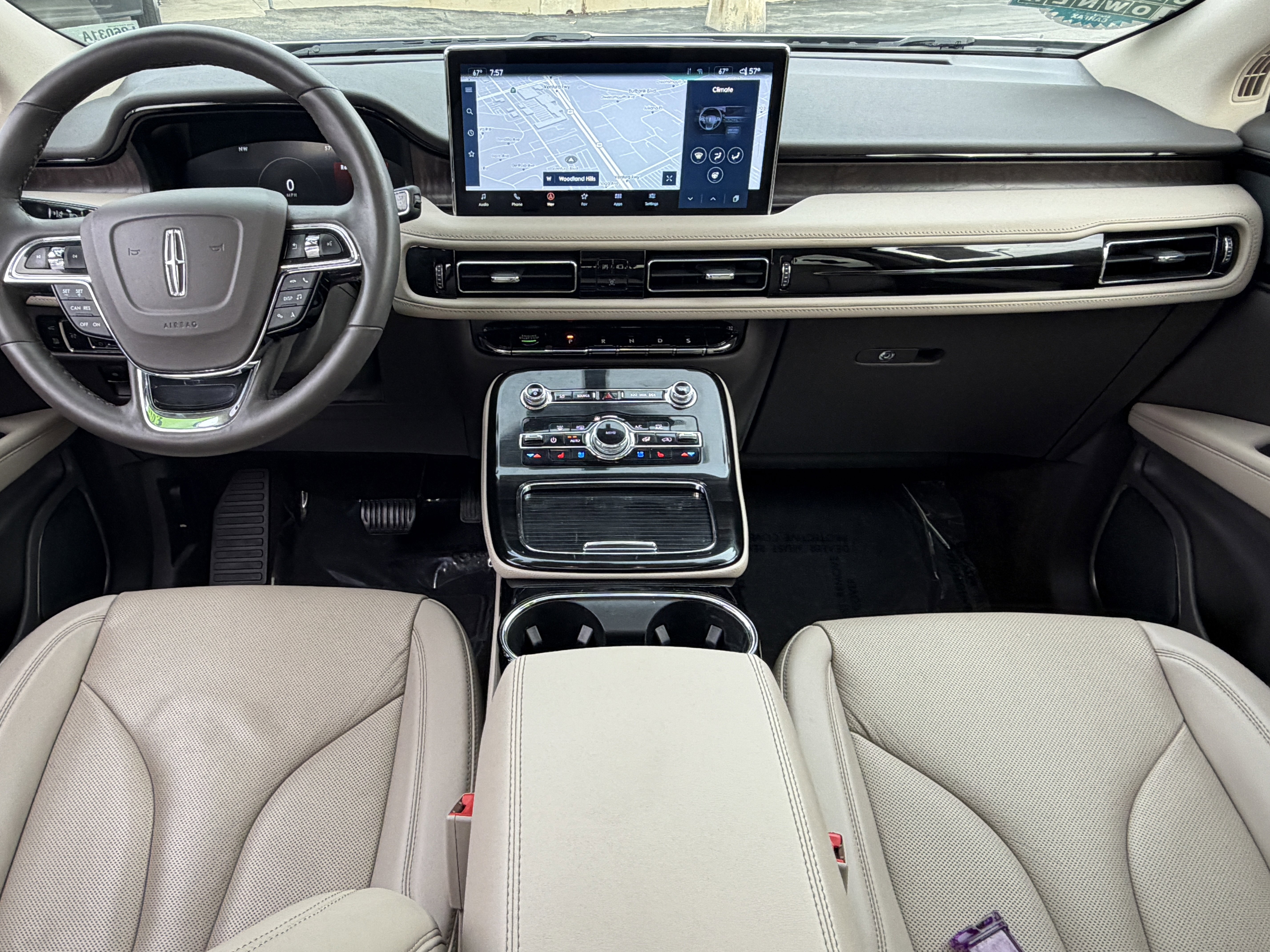 Certified 2023 Lincoln Nautilus Reserve w/ Luxury Package image 22