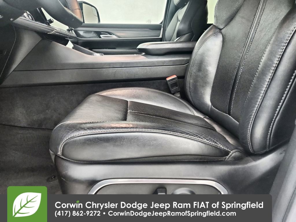 Used 2024 Jeep Wagoneer L Series II w/ Flexible Seating Group image 20