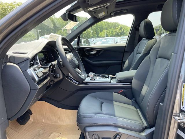 New 2025 Audi Q7 2.0T Premium w/ Convenience Package image 21