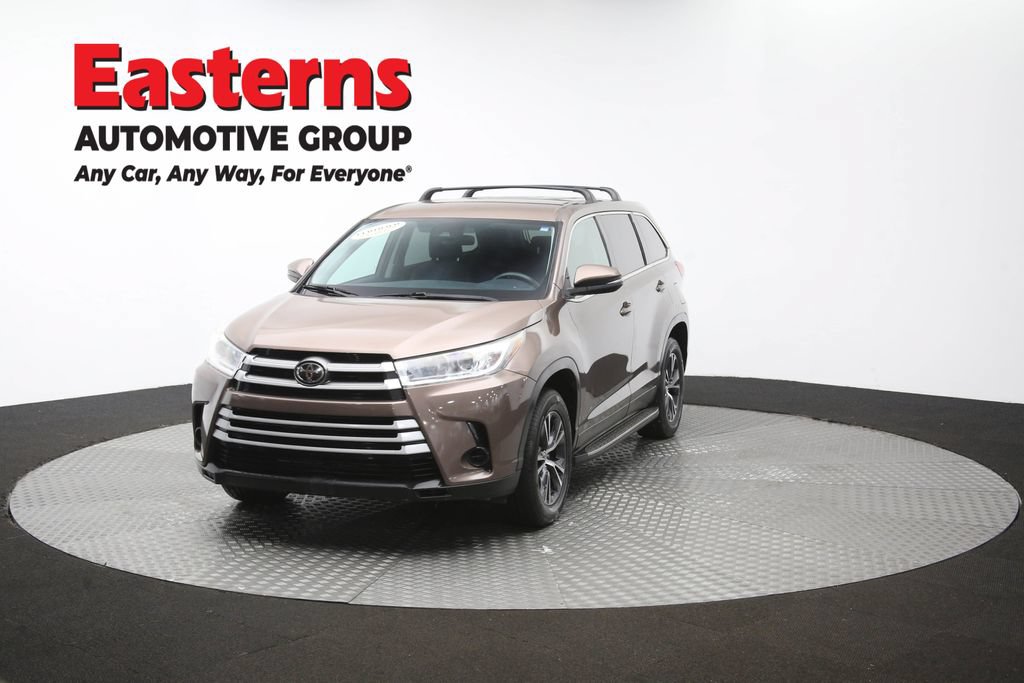Used 2019 Toyota Highlander LE FWD image 53