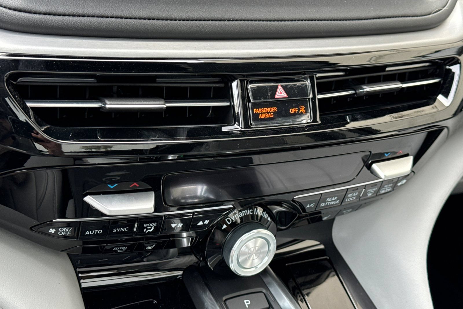 New 2026 Acura MDX w/ Technology Package AWD/4WD image 22