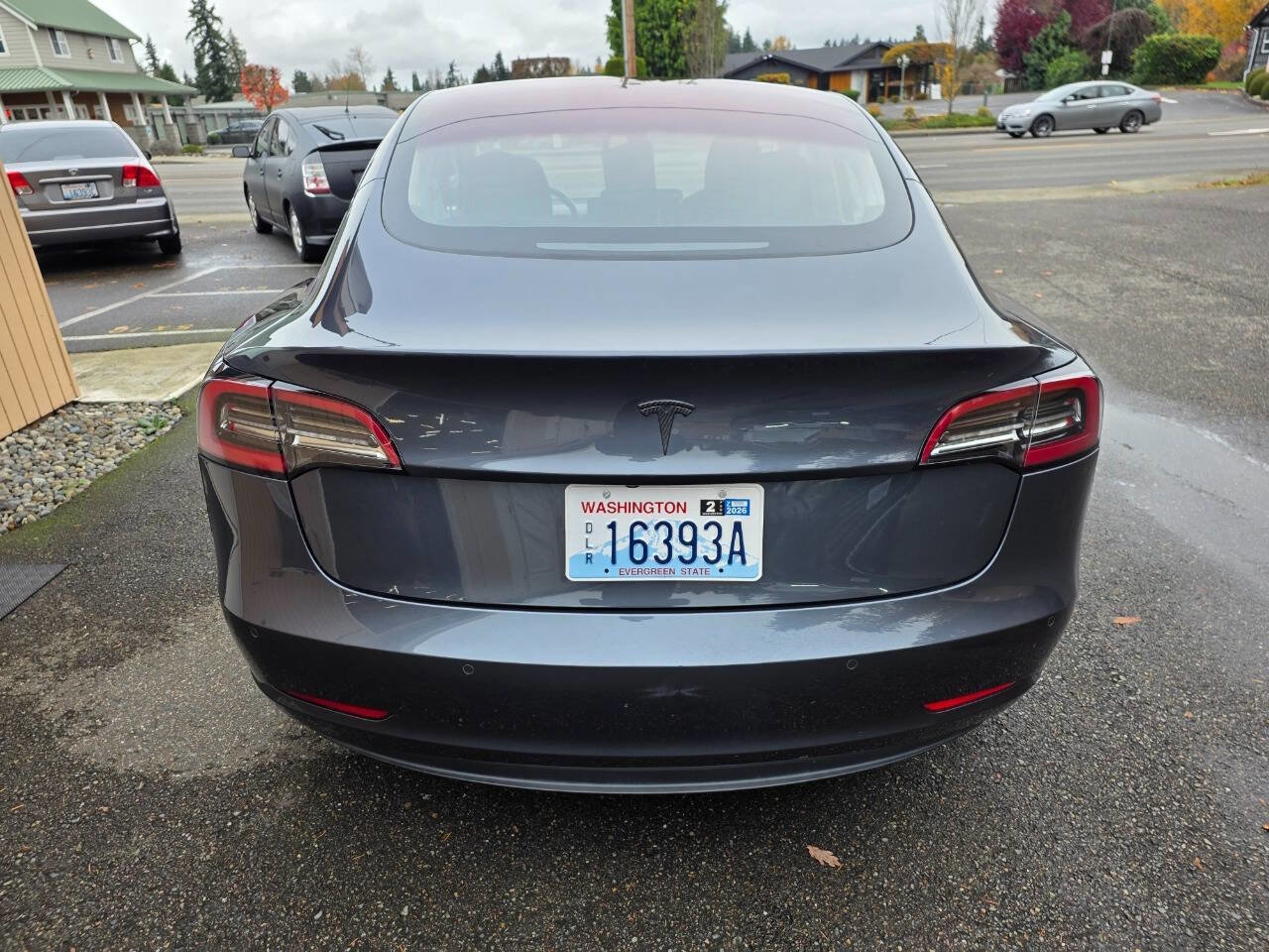Used 2018 Tesla Model 3 Mid Range image 6