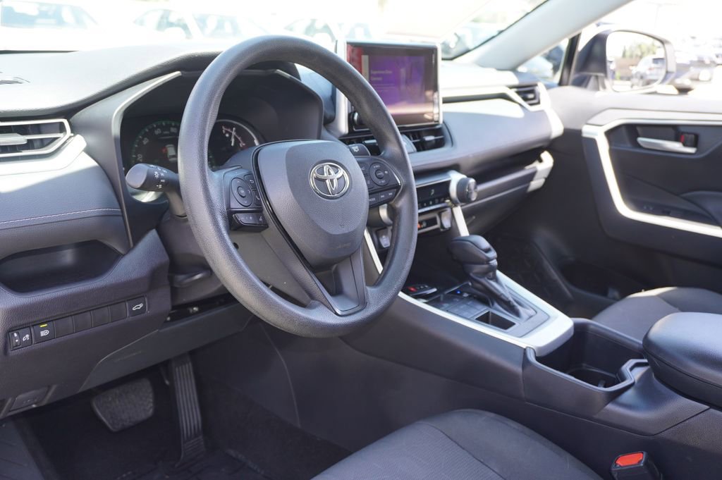 Certified 2025 Toyota RAV4 XLE w/ Convenience Package AWD/4WD image 13