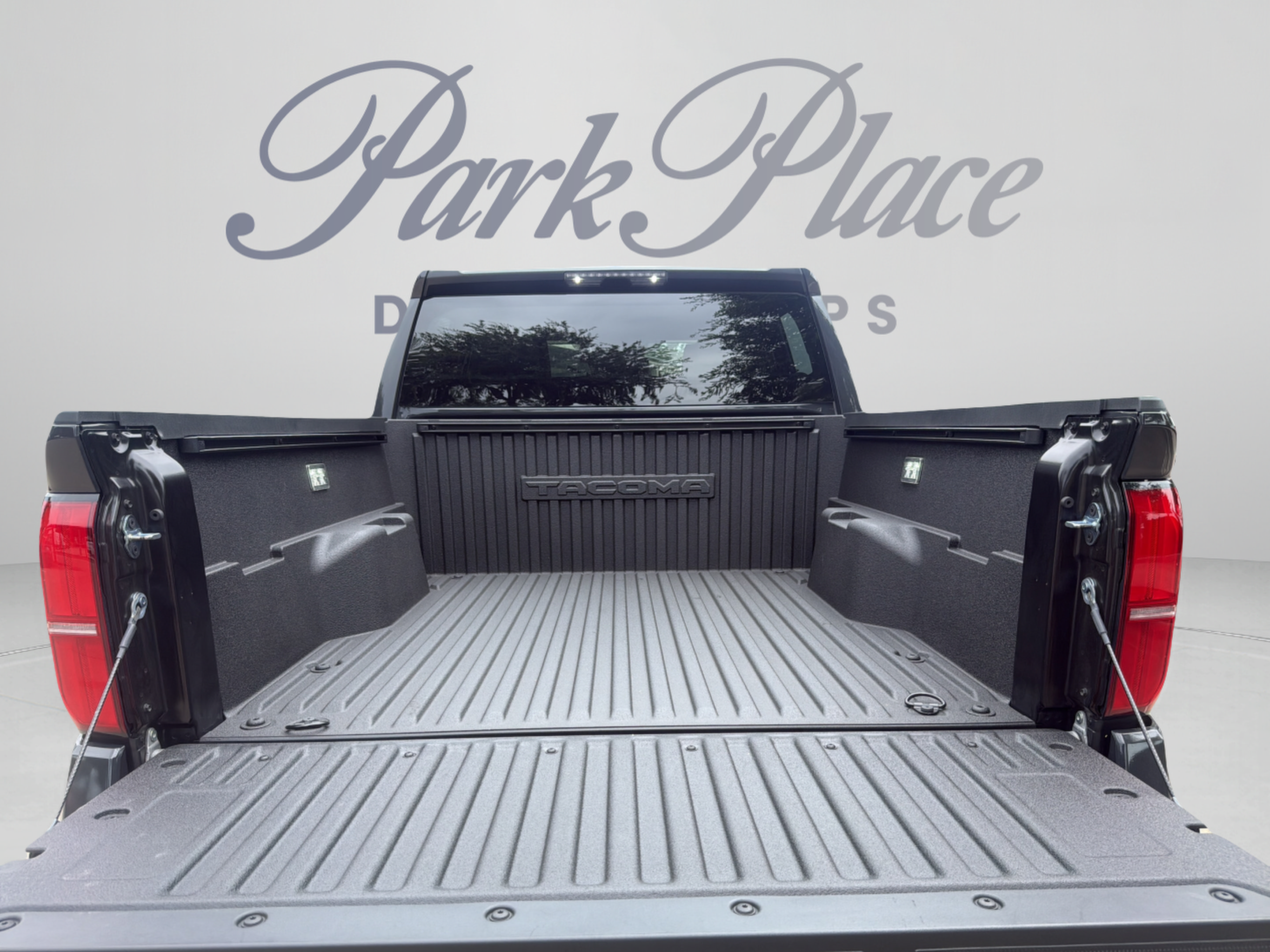 Used 2026 Toyota Tacoma SR5 AWD/4WD image 24