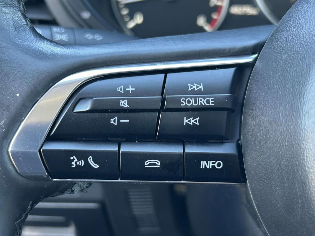 Used 2024 MAZDA MAZDA3 s image 18