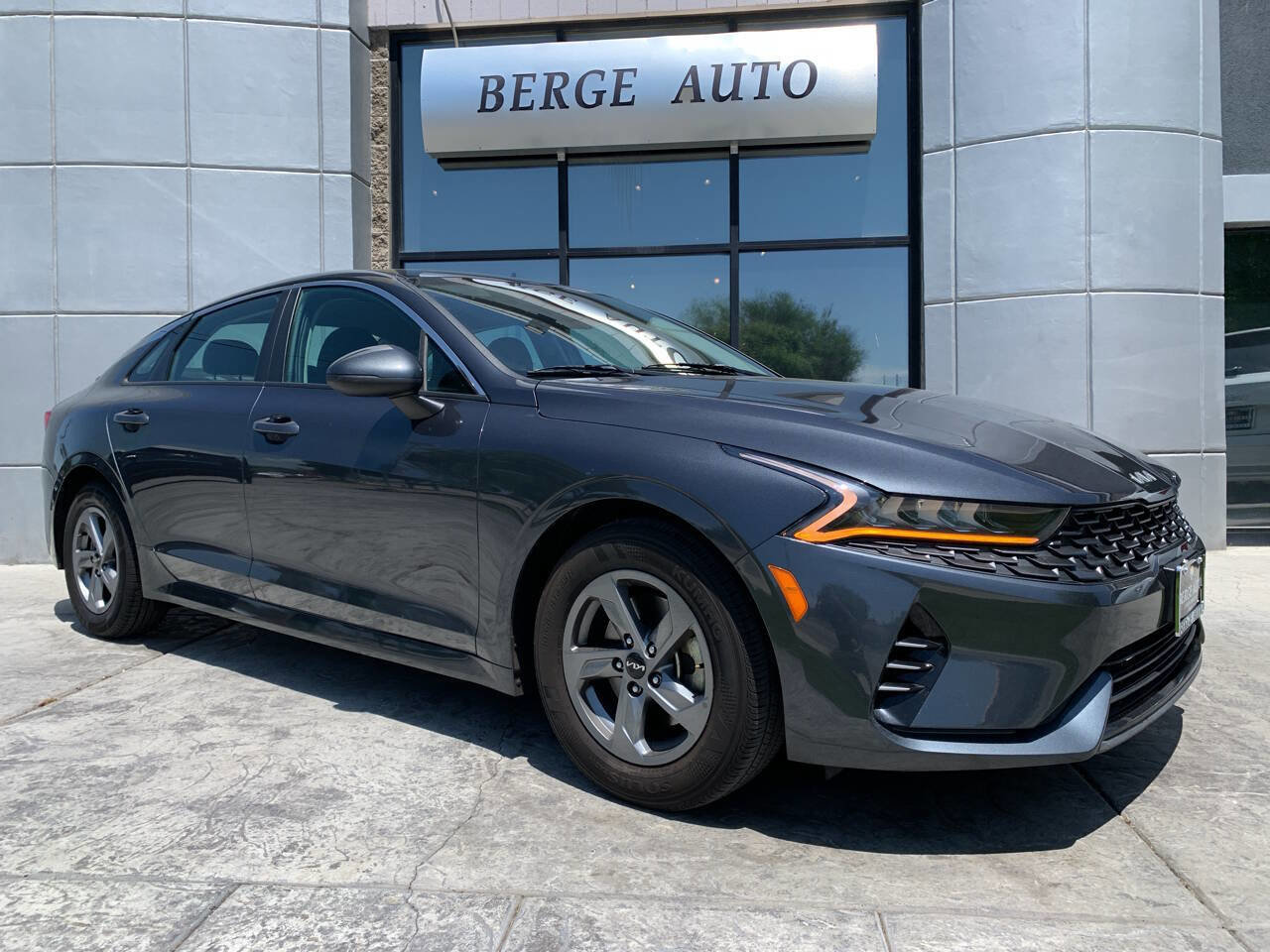 Used 2023 Kia K5 LXS image 1