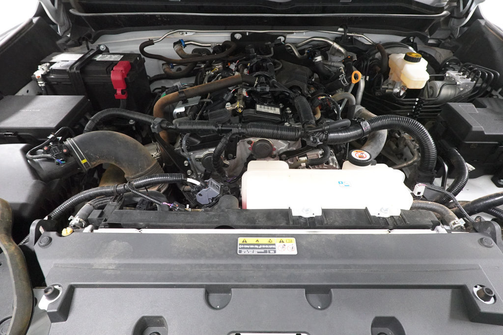 Used 2024 Toyota Tacoma TRD Off-Road AWD/4WD image 31