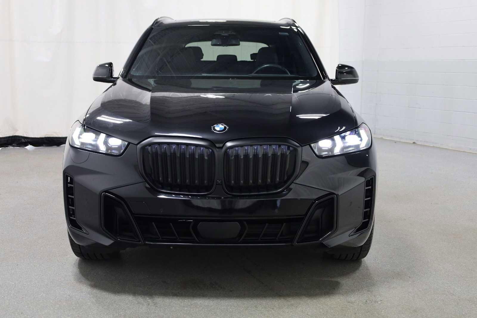 Used 2024 BMW X5 xDrive40i w/ M Sport Package image 14