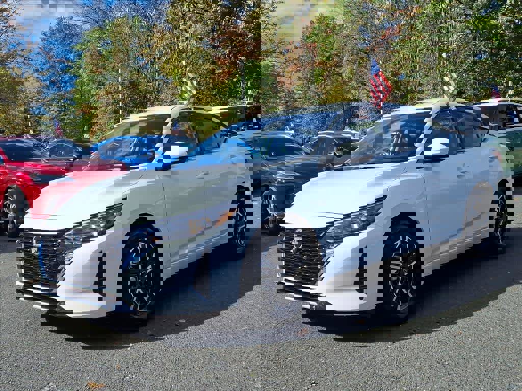 Used 2025 Nissan Sentra SV w/ All-Weather Package image 3