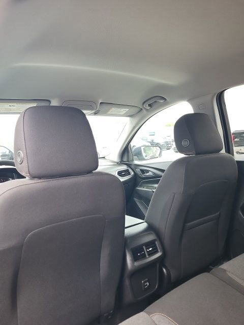 Used 2023 Chevrolet Equinox LT image 12