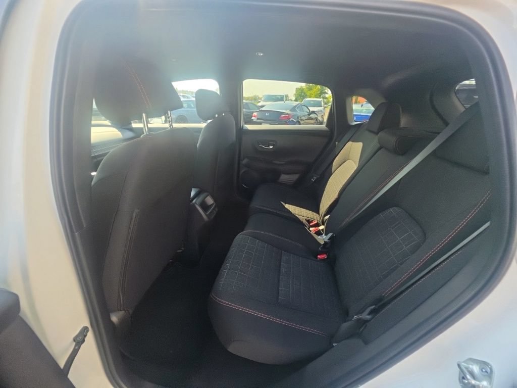 Certified 2026 Honda HR-V Sport image 27