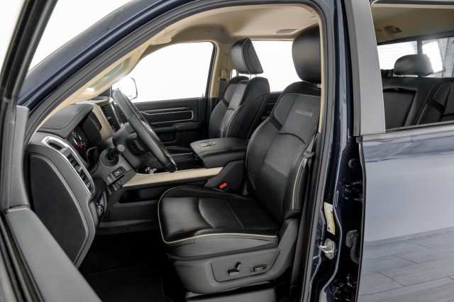 Used 2022 RAM 3500 Laramie AWD/4WD image 33