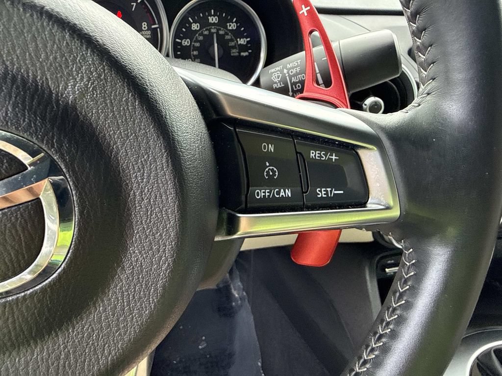 Used 2021 MAZDA MX-5 Miata RF Grand Touring RWD image 26