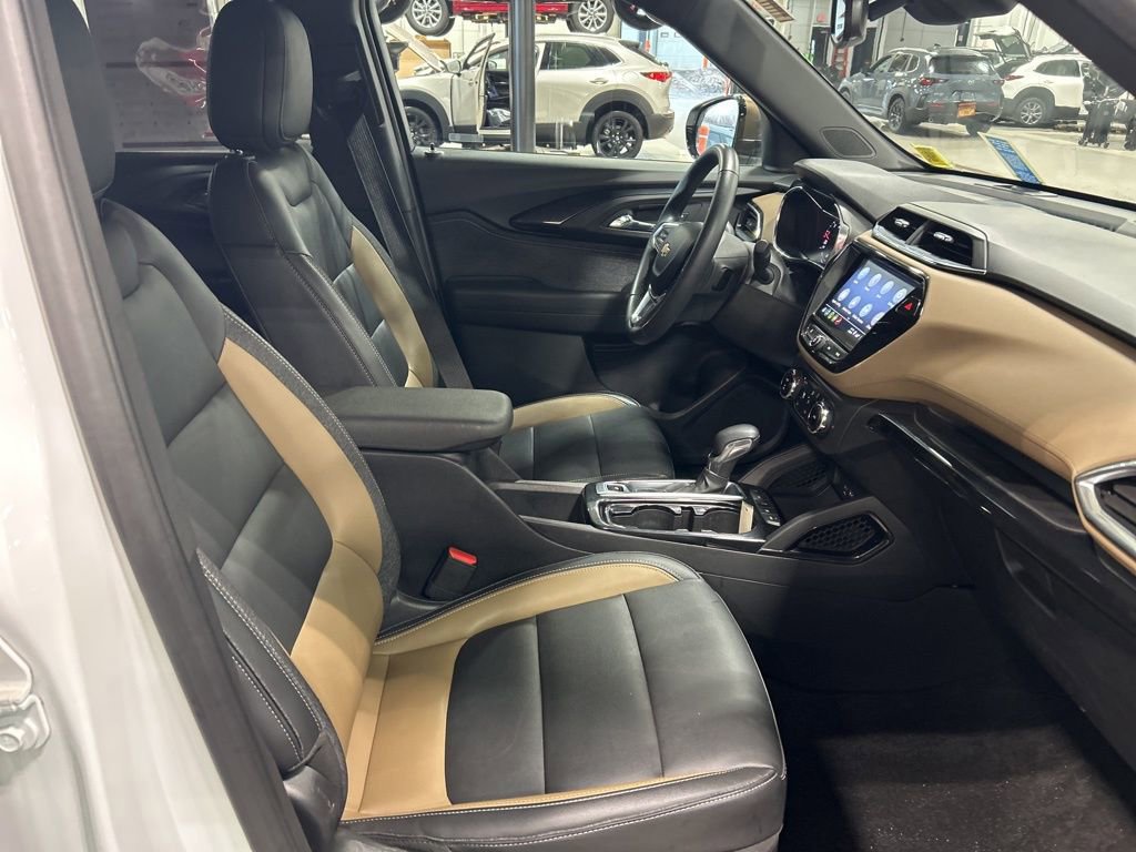 Used 2021 Chevrolet TrailBlazer ACTIV w/ Convenience Package image 14