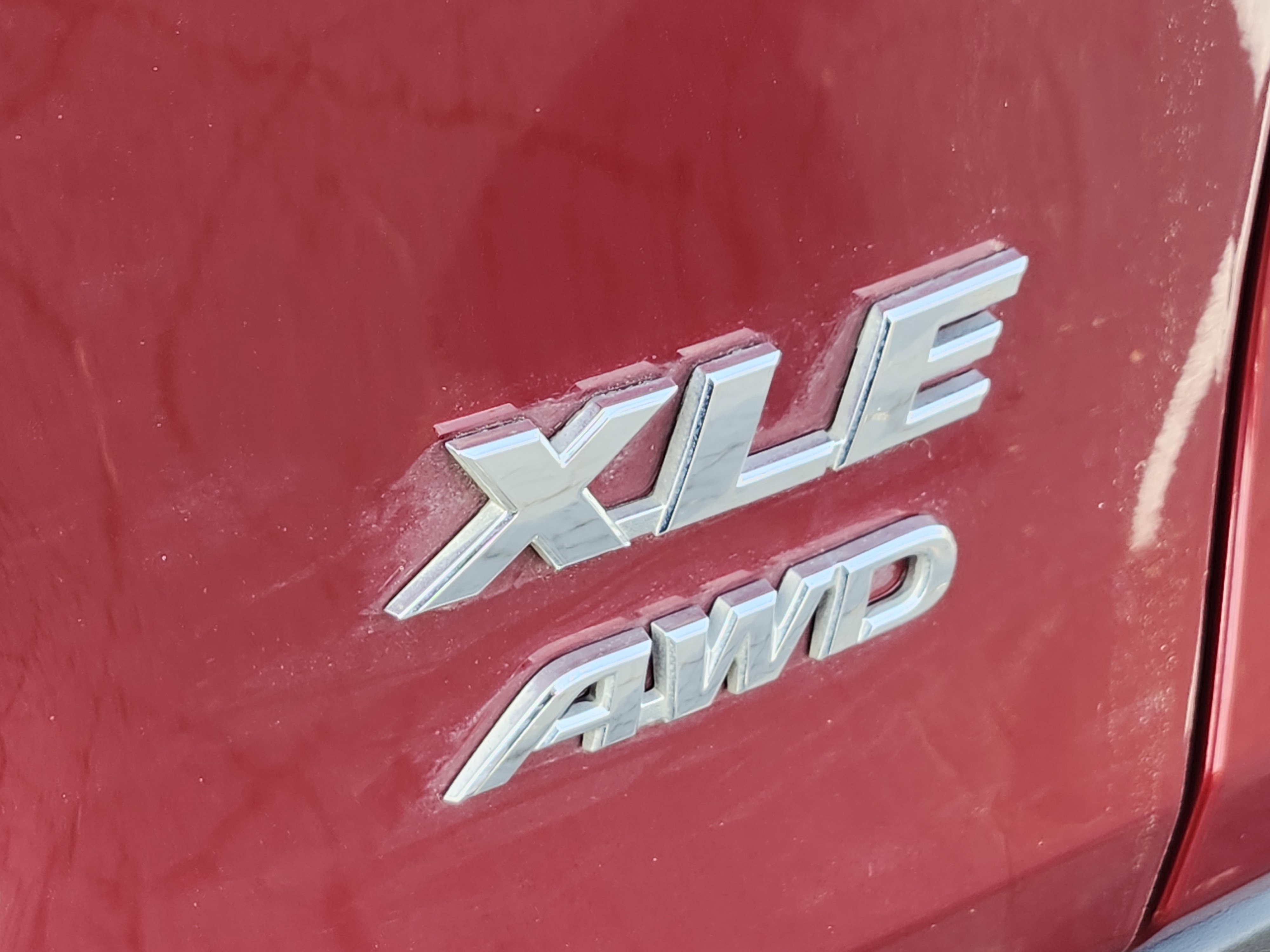 Used 2021 Toyota RAV4 XLE image 15