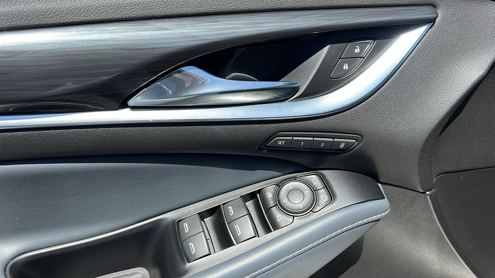 Certified 2024 Buick Enclave Premium AWD/4WD image 20
