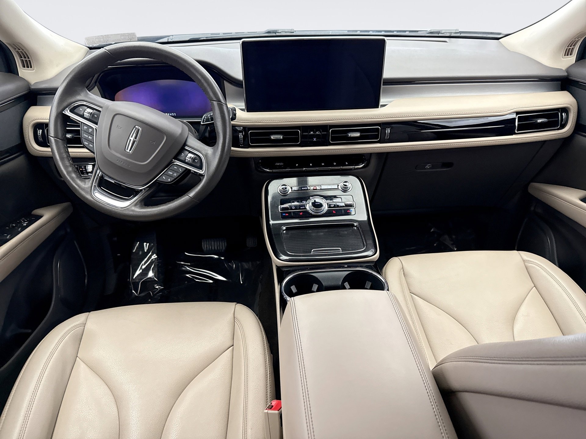 Used 2022 Lincoln Nautilus AWD w/ Premium Package image 14