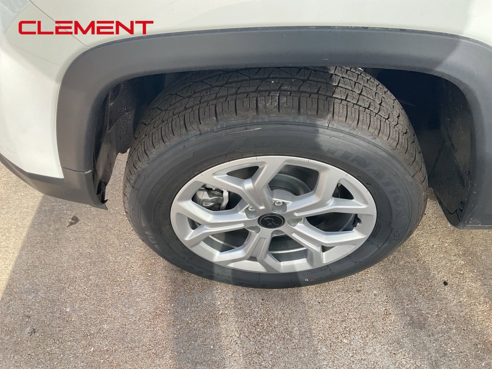 New 2026 Jeep Compass Latitude image 7