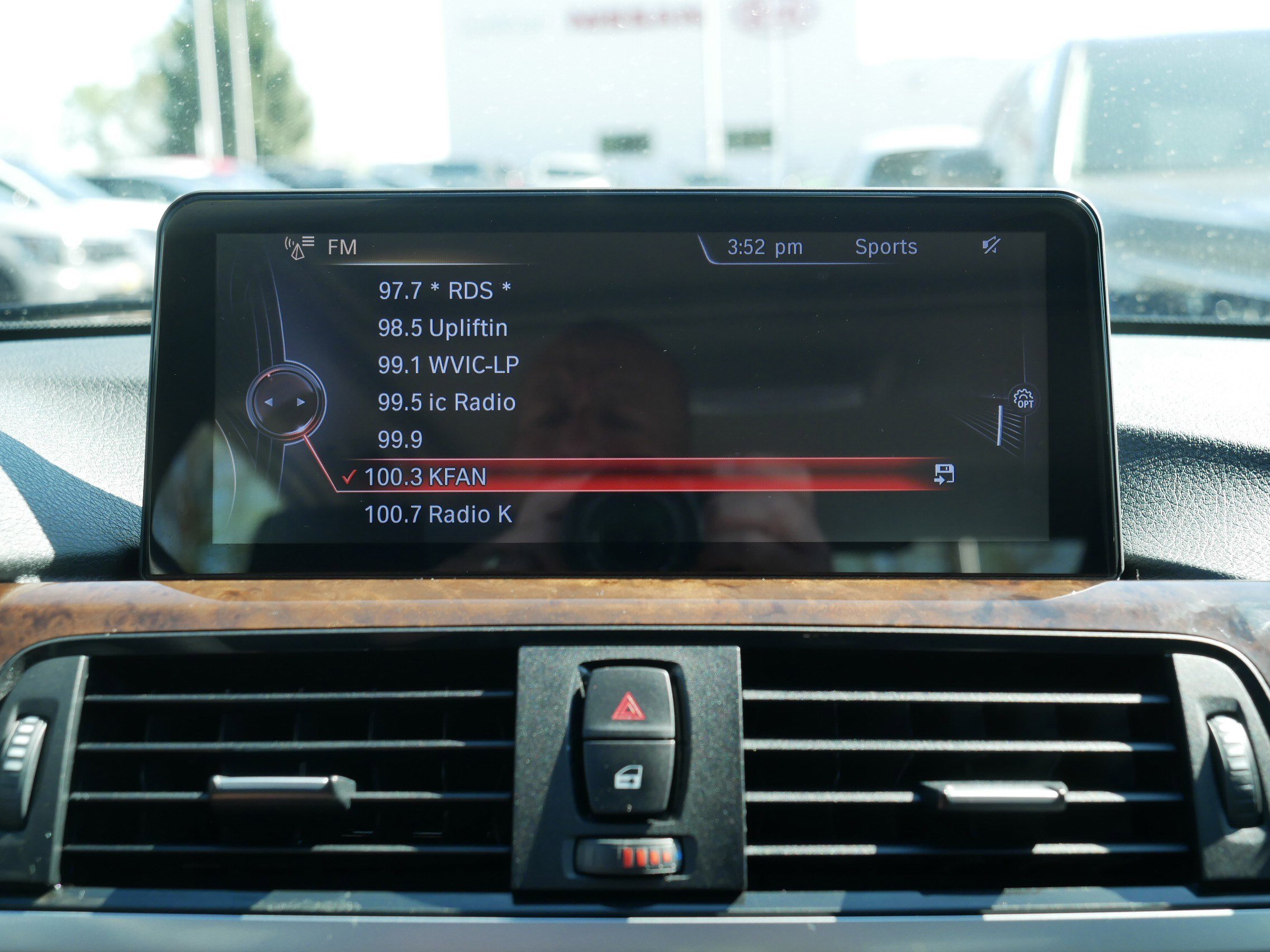 Used 2015 BMW 320i xDrive Sedan AWD/4WD image 22