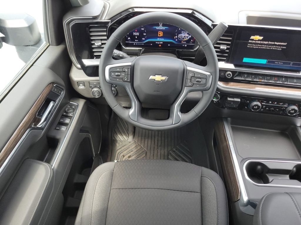 New 2025 Chevrolet Silverado 2500 LT w/ Safety Package AWD/4WD image 12