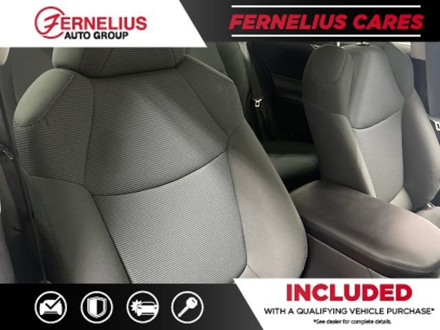 Used 2022 Toyota RAV4 LE image 28