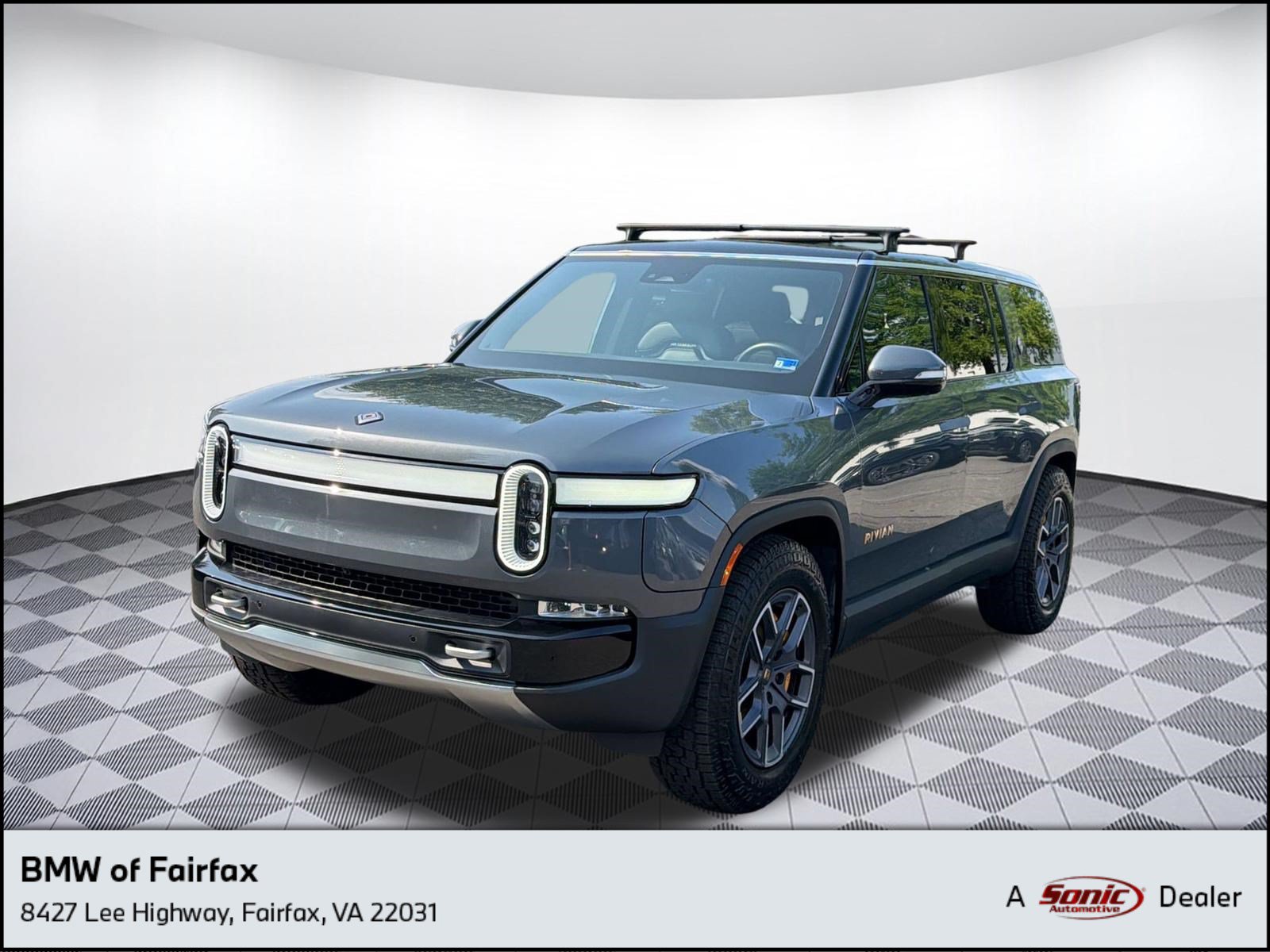 Used 2024 Rivian R1S Adventure AWD/4WD image 1