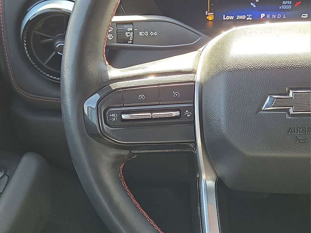 Used 2023 Chevrolet Colorado Z71 w/ Z71 Convenience Package 2 image 16