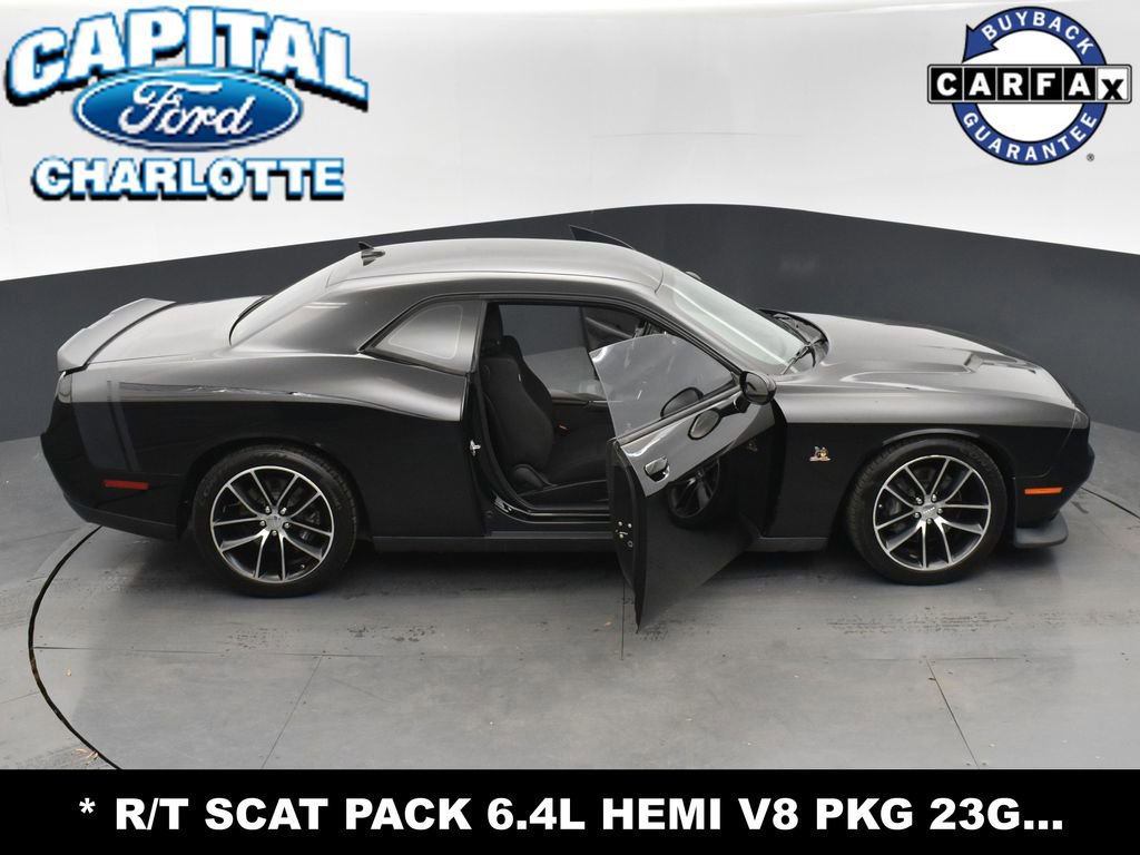 Used 2016 Dodge Challenger R/T Scat Pack image 30