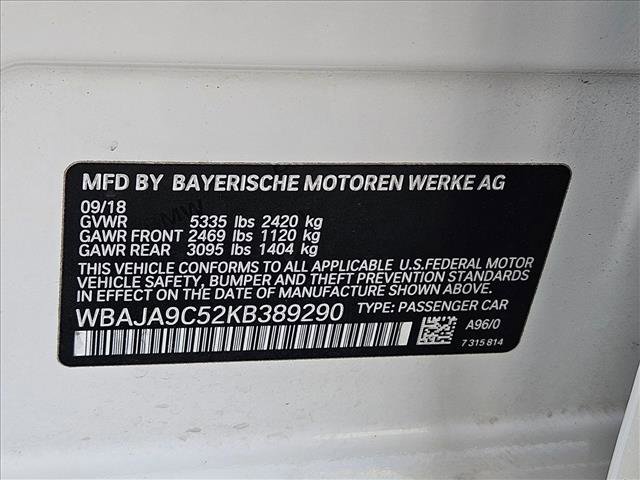 Used 2019 BMW 530e w/ Convenience Package image 24