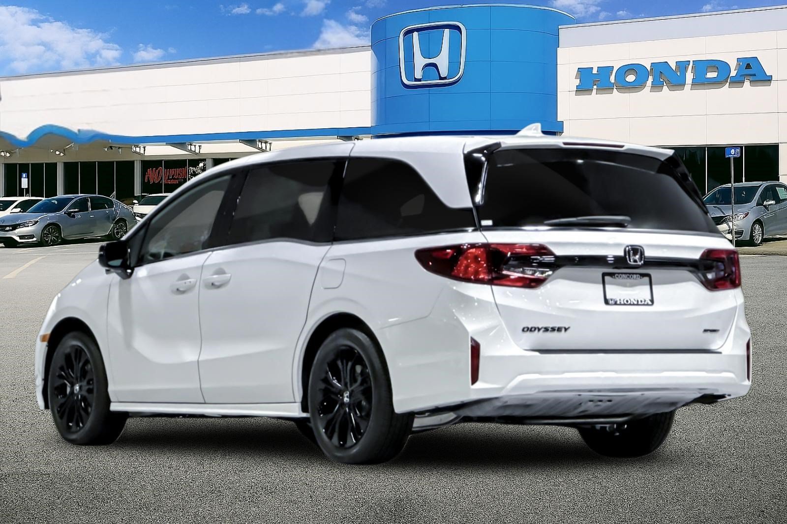 New 2027 Honda Odyssey Sport-L image 3