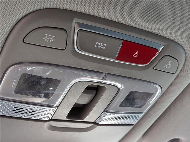 Used 2025 Kia Telluride S AWD/4WD image 22