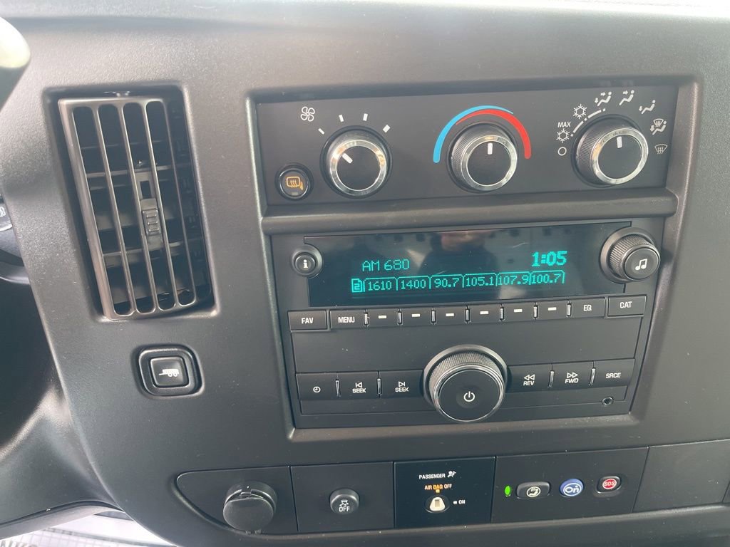 Used 2022 Chevrolet Express 3500 Extended w/ Driver Convenience Package image 13